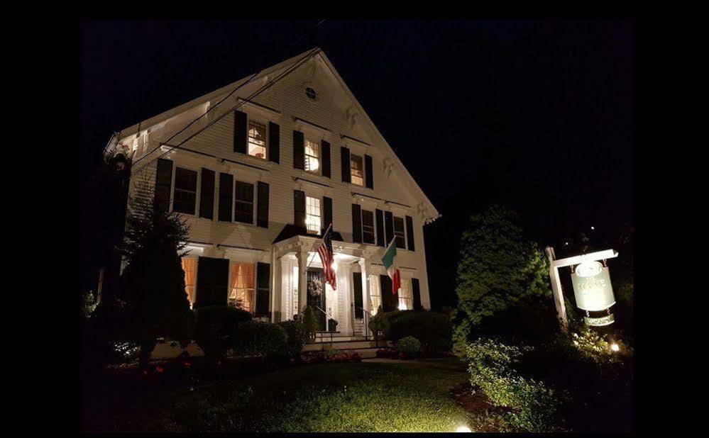 Camden Maine Stay Inn Exterior photo