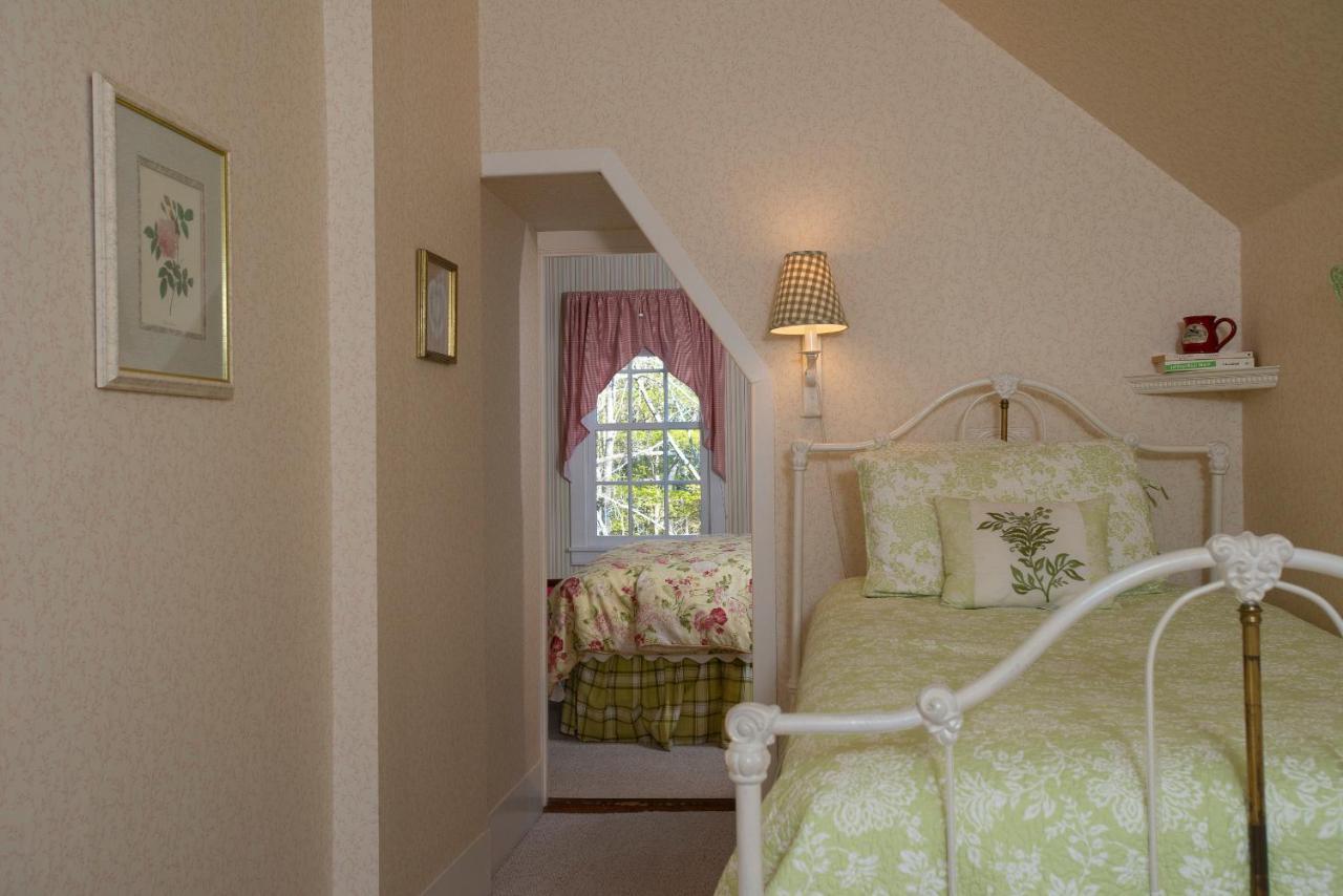 Camden Maine Stay Inn Exterior photo